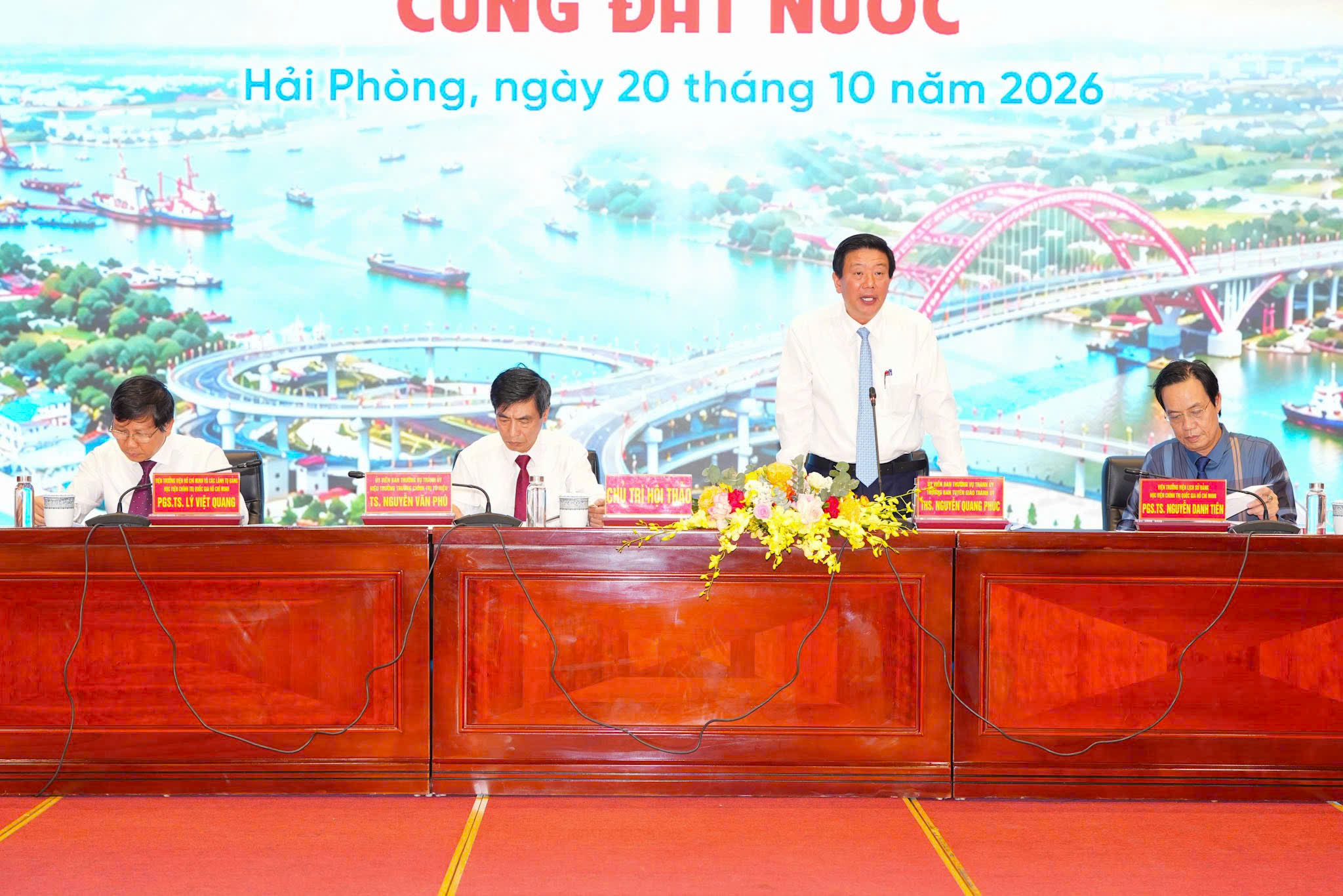 Hội thảo khoa học Kỷ niệm 80 năm Ngày Bác Hồ về thăm Hải Phòng: Dấu ấn, hành trình và khát vọng phát triển cùng đất nước